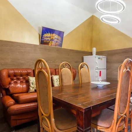 Excellent-centralocated-renovated-2bdr *