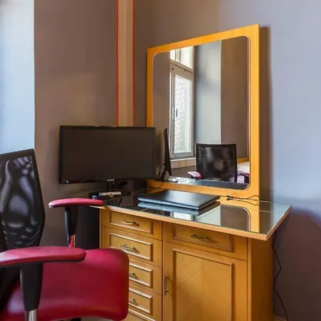 Excellent-centralocated-renovated-2bdr Pula
